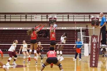 MVSU block at the net