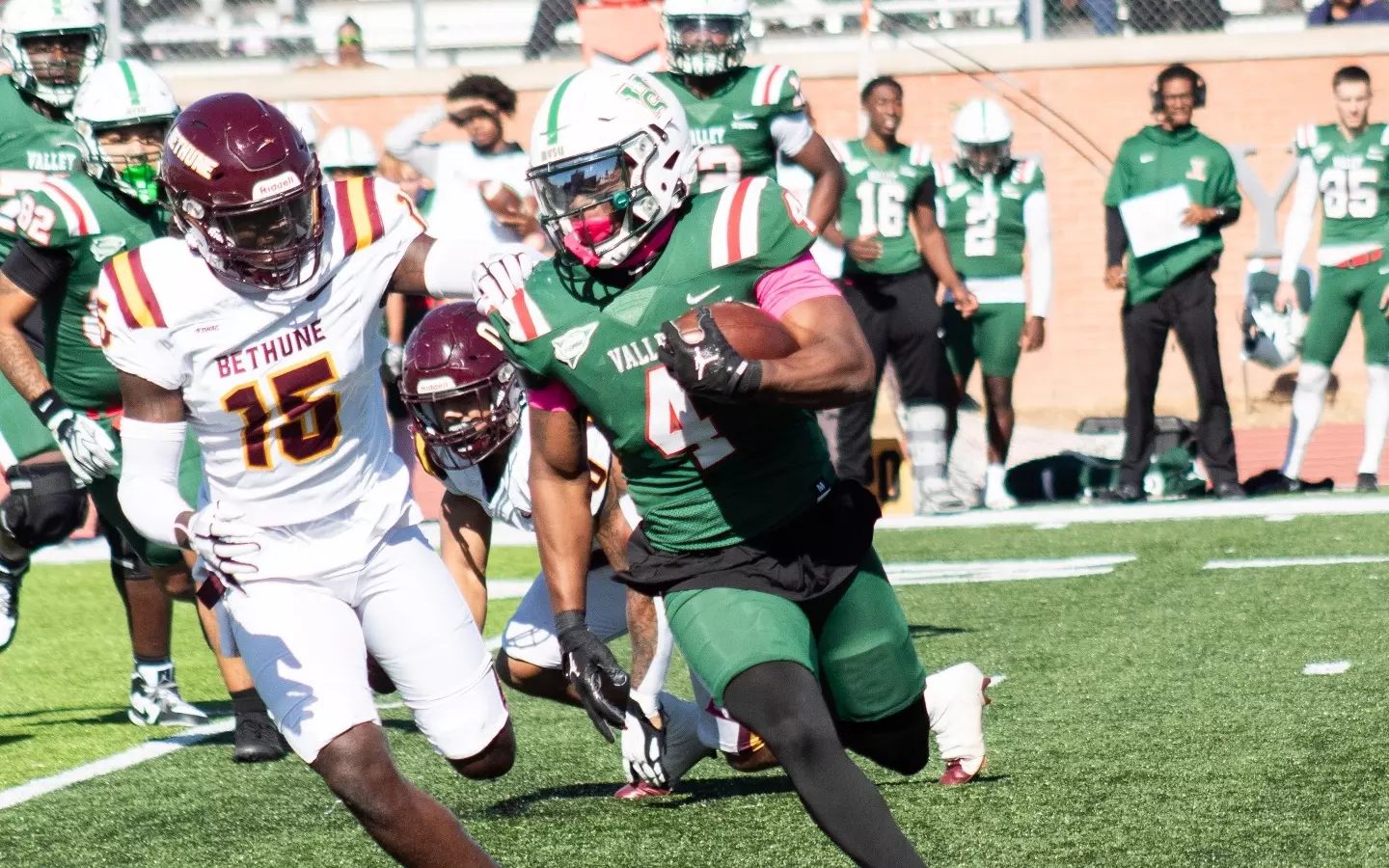 MVSU ball carrier breaking past a defender